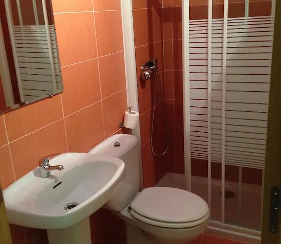 ゲストハウス ペンジョン ブラソネス