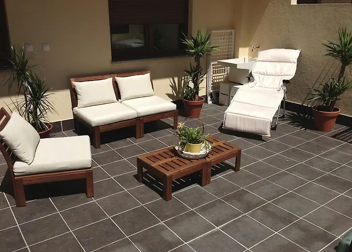 ゲストハウス ペンジョン ブラソネス *